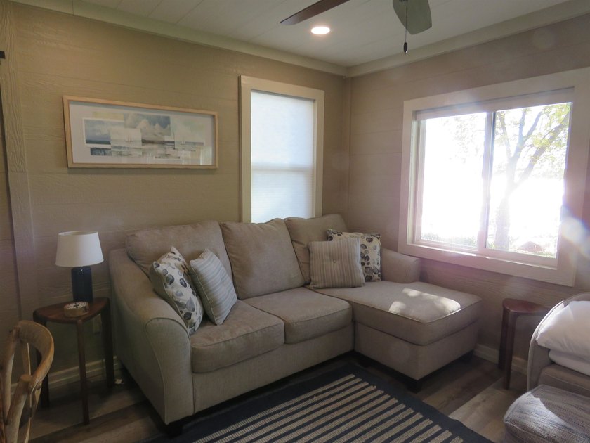 This gem was completely renovated inside and out in 2025! Ranch - photo 7