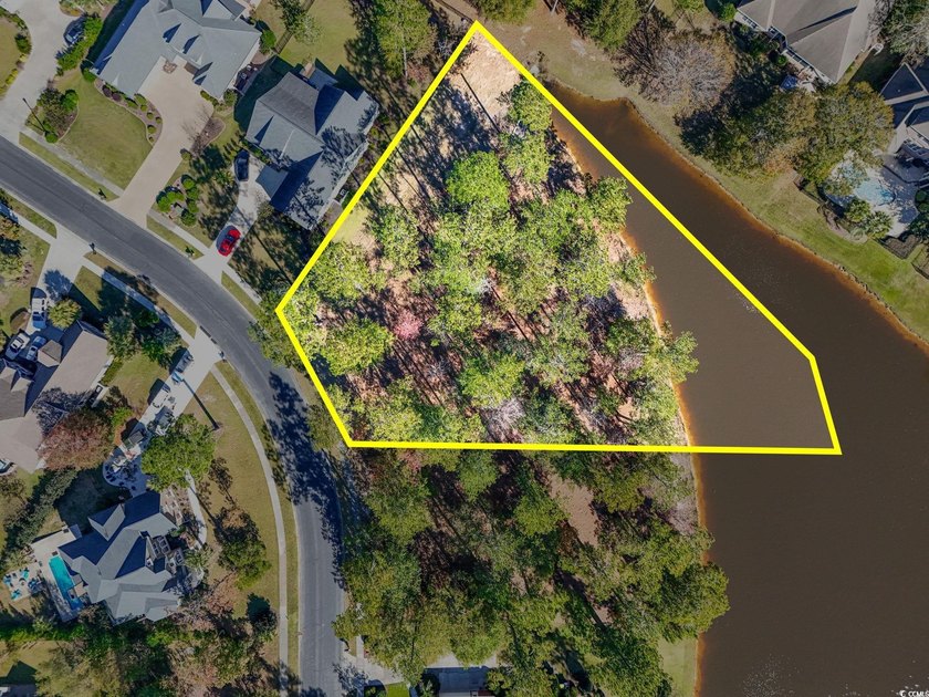 Buildable residential homesite in the gated, golf-cart-friendly - photo 5