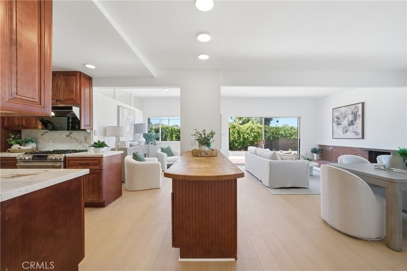 This beautifully maintained single-family home features a - photo 13