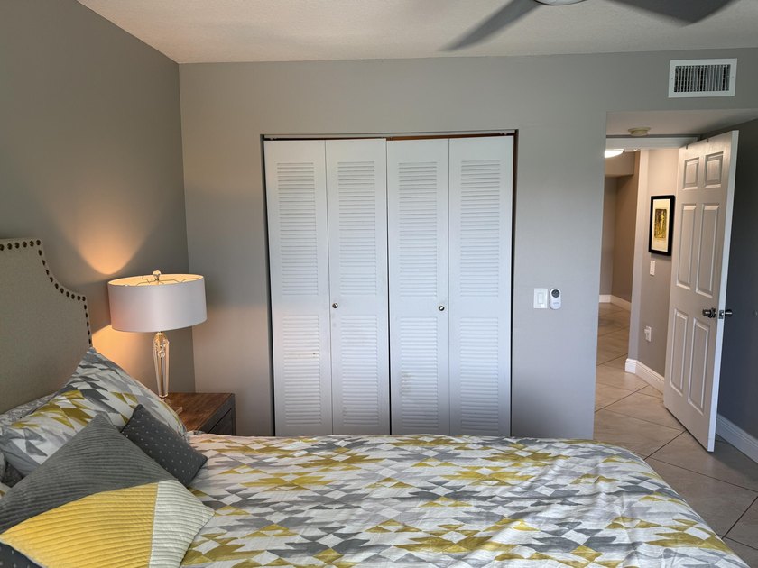 This turnkey, well-maintained first-floor 2-bedroom, 2-bath - photo 16