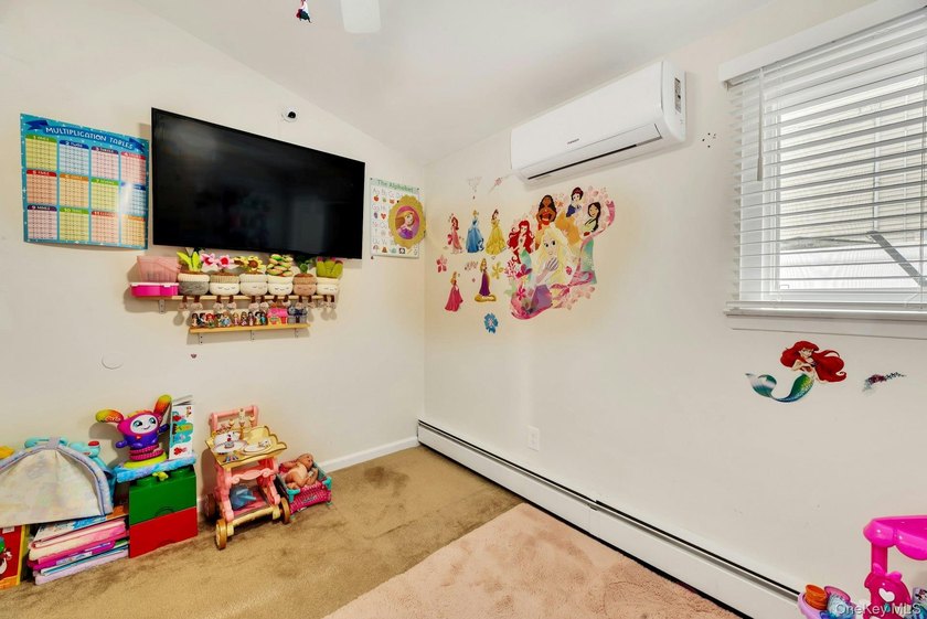 Welcome to 75 Presford Drive, where all the hard work has - photo 17