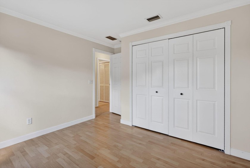 Rare find in the heart of Port St. Lucie! This solid home - photo 23