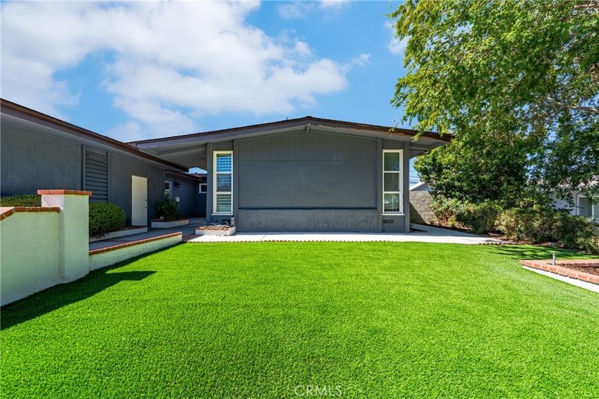 This beautifully maintained single-family home features a - photo 35