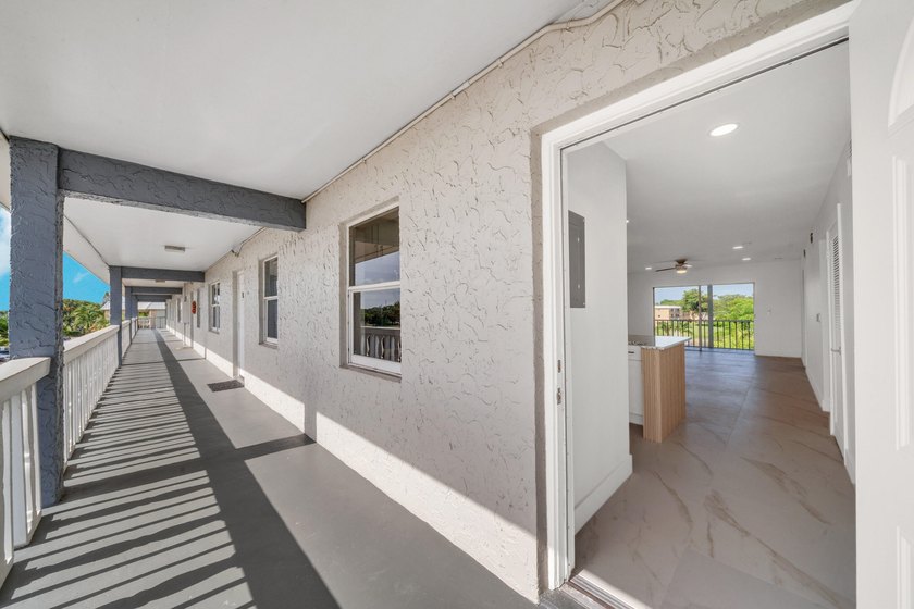 Seller Financing!! Beautiful 2-bed, 2-bath condo located in a - photo 43
