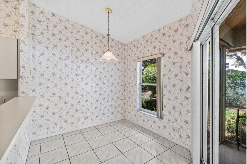 Nestled in the sought after Boca Springs neighborhood, this 3 - photo 10