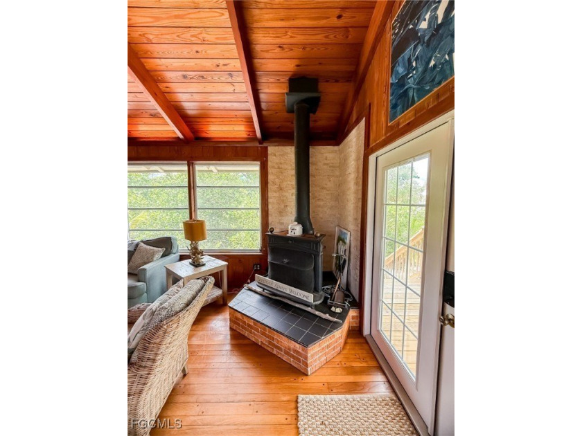 Authentic Old Florida Island Charm and timeless appeal combine - photo 14