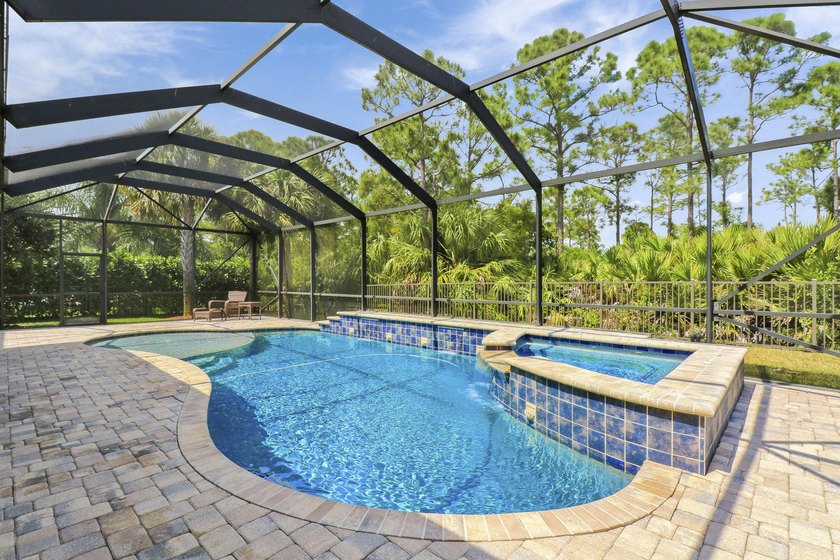 Welcome to your dream home! This stunning 1-story 4-bedroom - photo 27