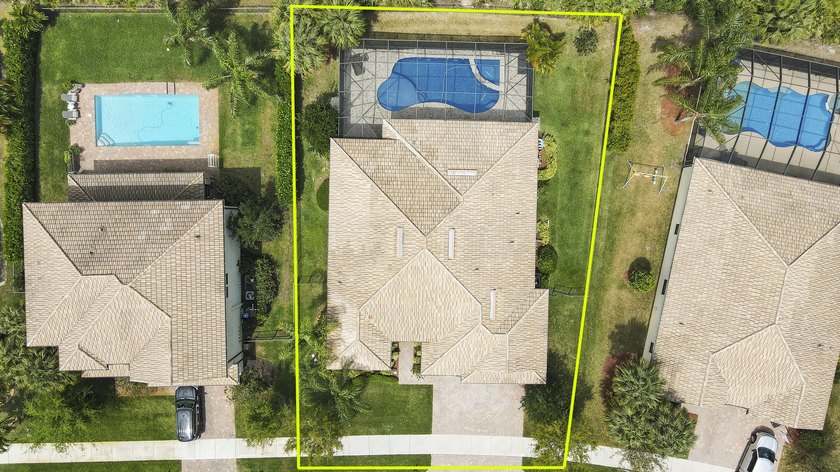 Welcome to your dream home! This stunning 1-story 4-bedroom - photo 30