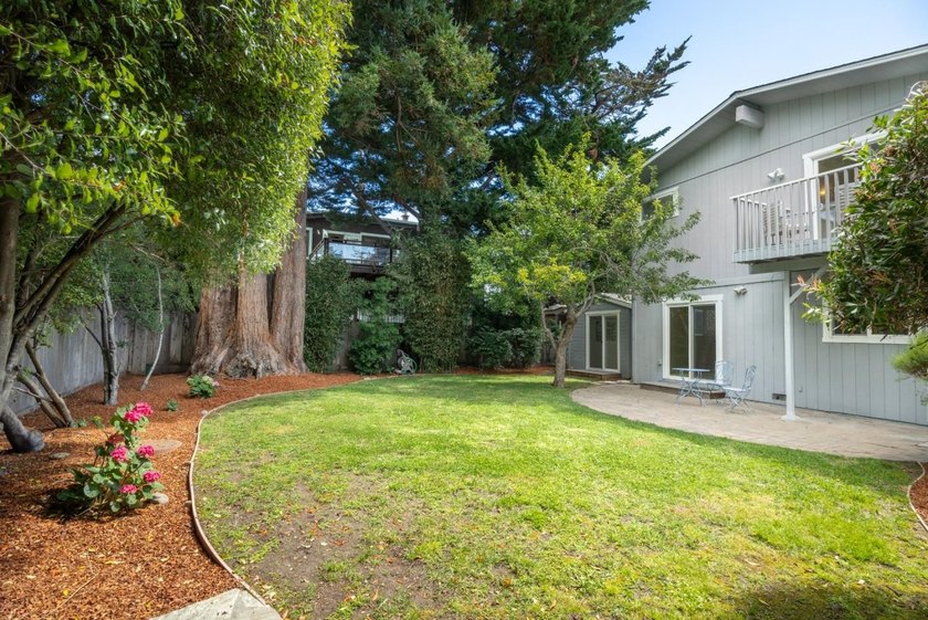 Beach home alert! Don't miss this special ocean-view home tucked - photo 26