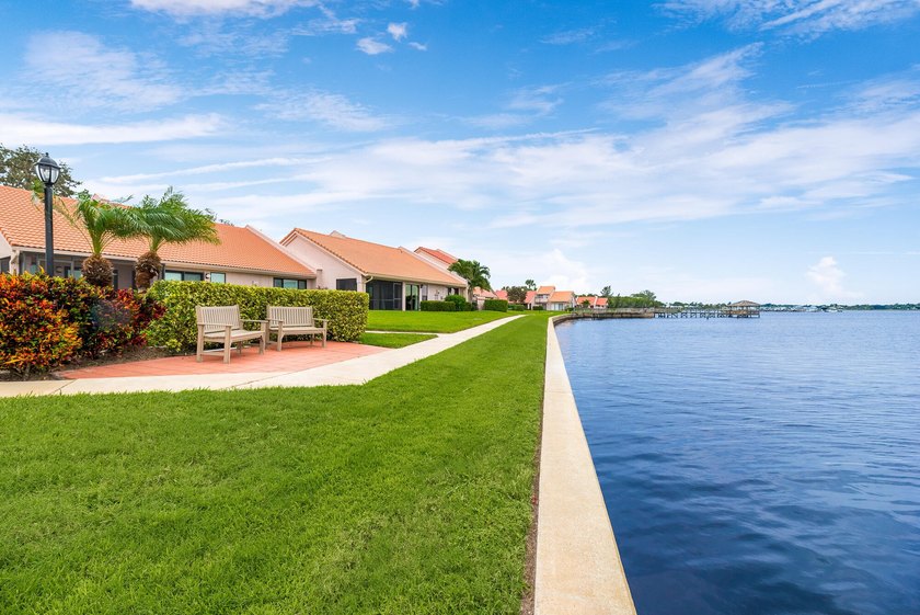 DIRECT WATERFRONT Villa with spectacular river views (Per FEMA - photo 22