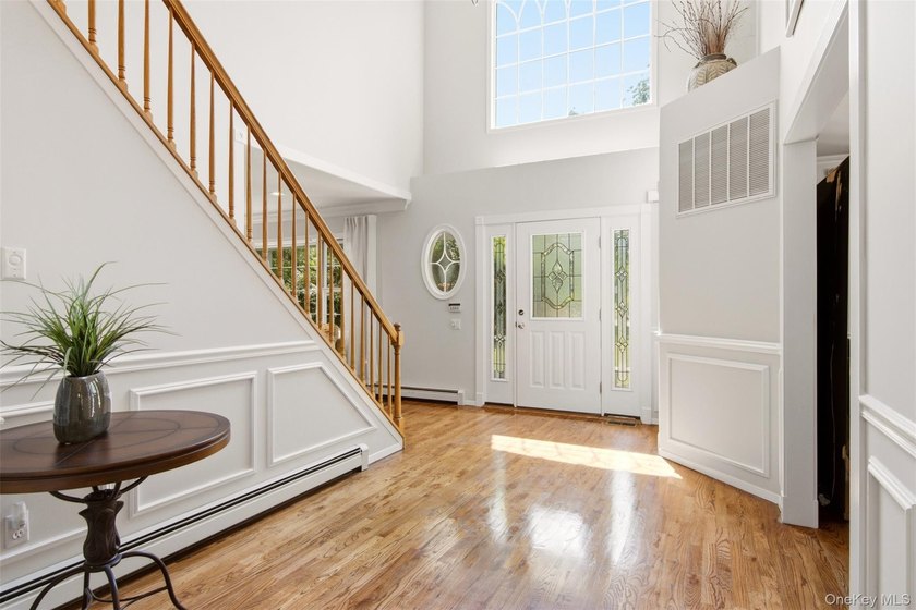 A classic custom-built 4-bedroom, one of a kind, Colonial in the - photo 5