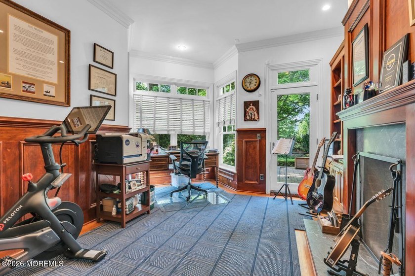 Stunning custom home in Rumson's coveted estate section - photo 31