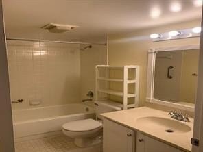 Come see this 2-bedroom, 2-bathroom condo in Century Village - photo 9
