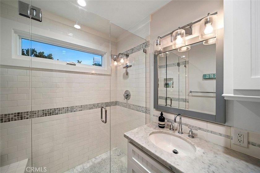 Ideally positioned just moments from Emerald Bay's pristine main - photo 20