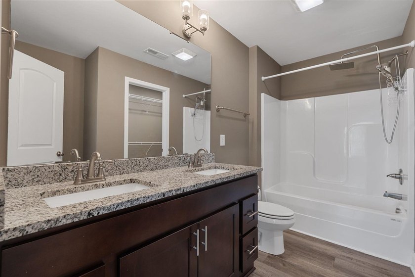 Welcome to 775 River Birch Road! A beautifully maintained 3 - photo 20