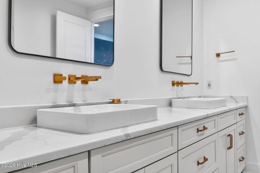 Welcome to one of the most limited opportunities to own a fully - photo 23