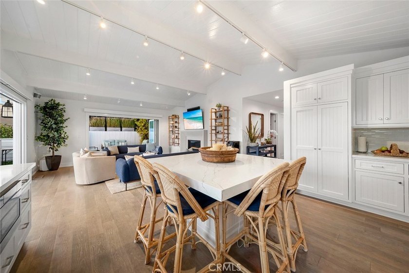 Ideally positioned just moments from Emerald Bay's pristine main - photo 35
