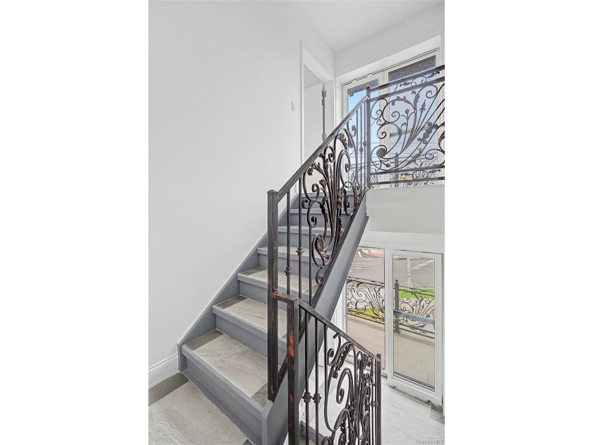 Newly renovated 2026!! Two-Family Property with Community - photo 17