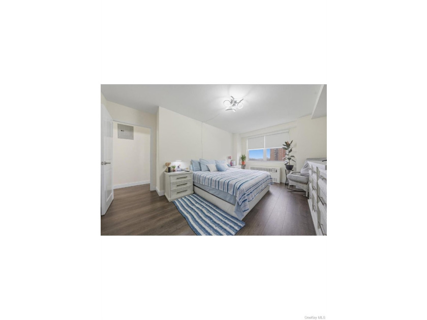Welcome to 825 Morrison Ave, a beautifully renovated two-bedroom - photo 17
