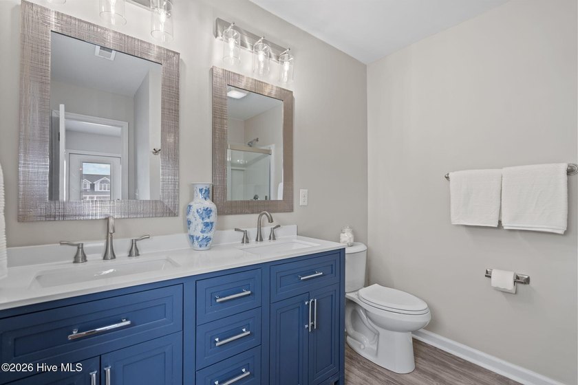 MAJOR $127K PRICE REDUCTION! Now the lowest-priced, move-in - photo 31