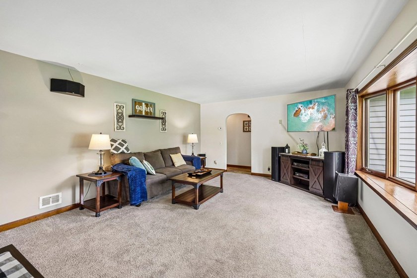 Enjoy a private feel on a spacious lot with this wonderful - photo 9