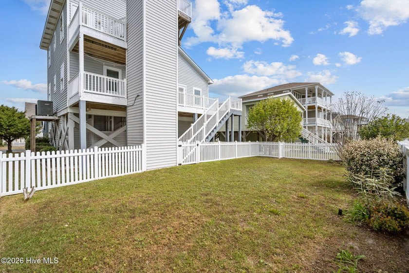 MAJOR $127K PRICE REDUCTION! Now the lowest-priced, move-in - photo 58