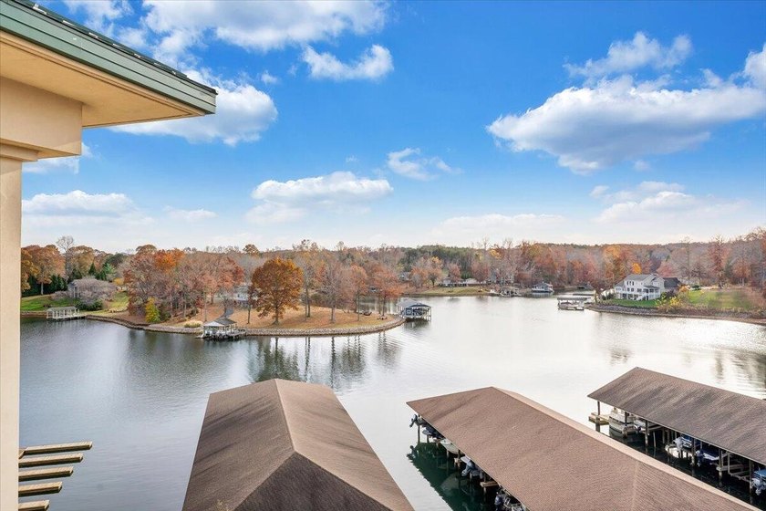 Discover lakeside luxury living with no maintenance with this - photo 42