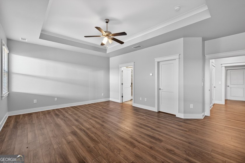 Welcome to Manchester Drive, where classic Craftsman charm meets - photo 25