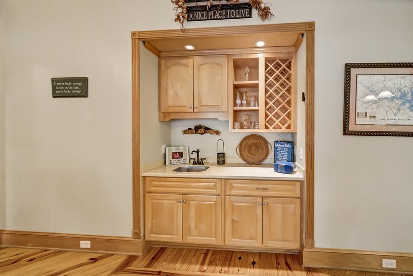 Discover unparalleled space on Lake Murray in Saluda County - photo 16