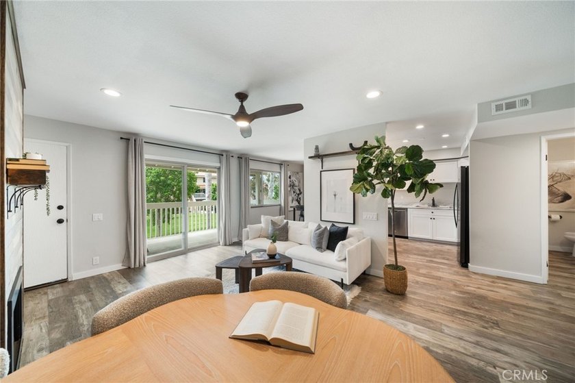 Welcome home to a one-of-a-kind custom floor plan in one of Pier - photo 6