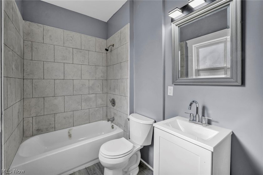 Welcome to this solid income-producing duplex in Cleveland - photo 20