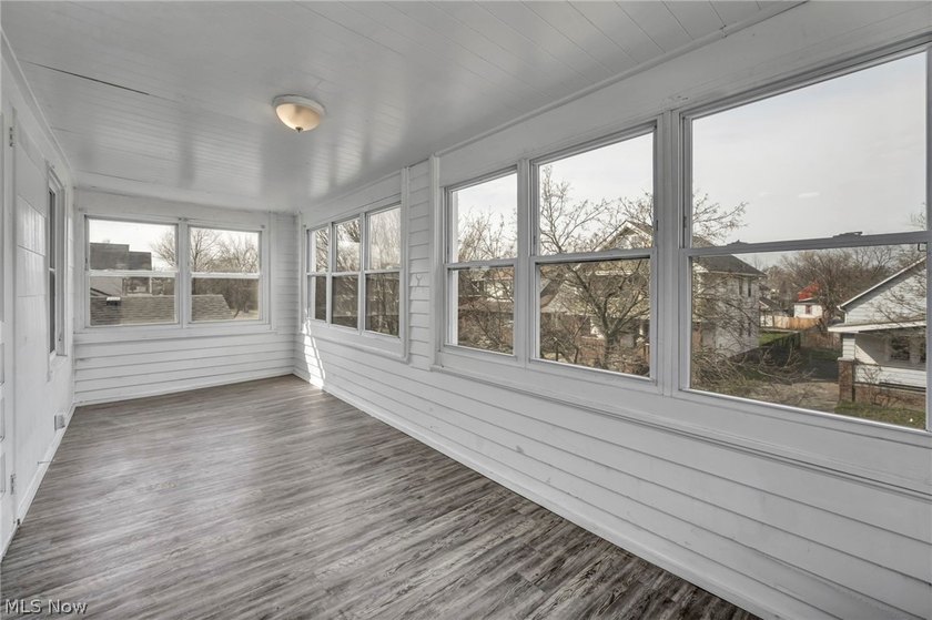Welcome to this solid income-producing duplex in Cleveland - photo 23