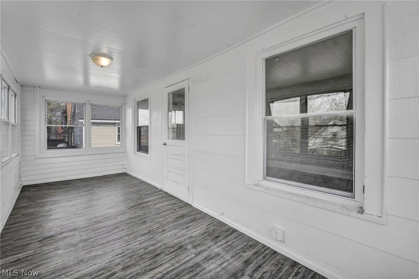 Welcome to this solid income-producing duplex in Cleveland - photo 25