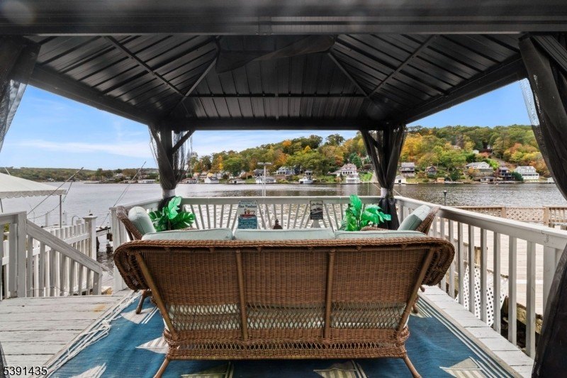 Step into your own slice of paradise on Lake Hopatcong! This - photo 31