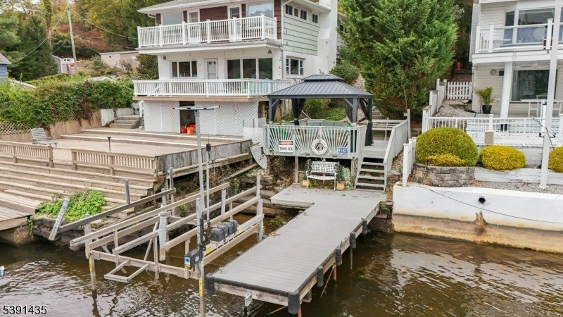 Step into your own slice of paradise on Lake Hopatcong! This - photo 36