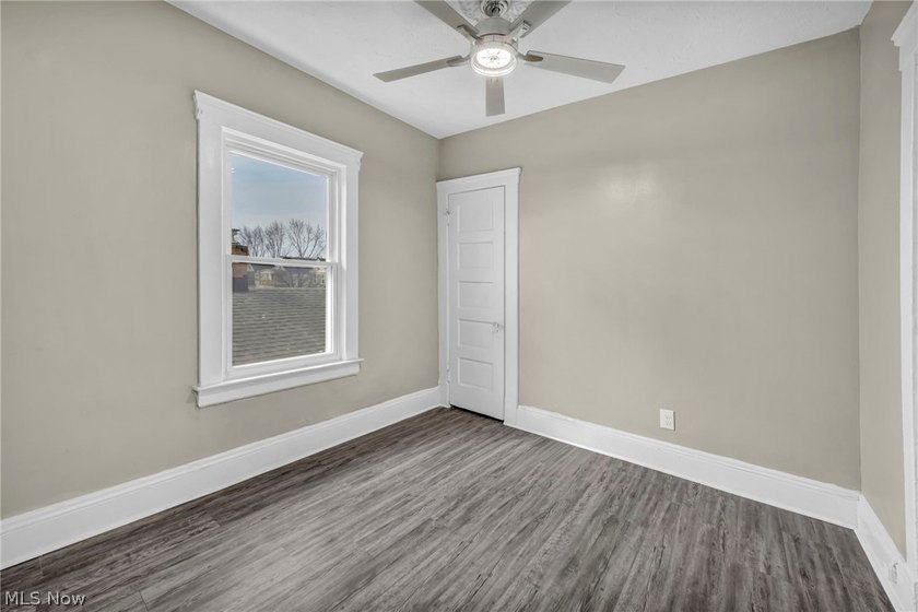 Welcome to this solid income-producing duplex in Cleveland - photo 36