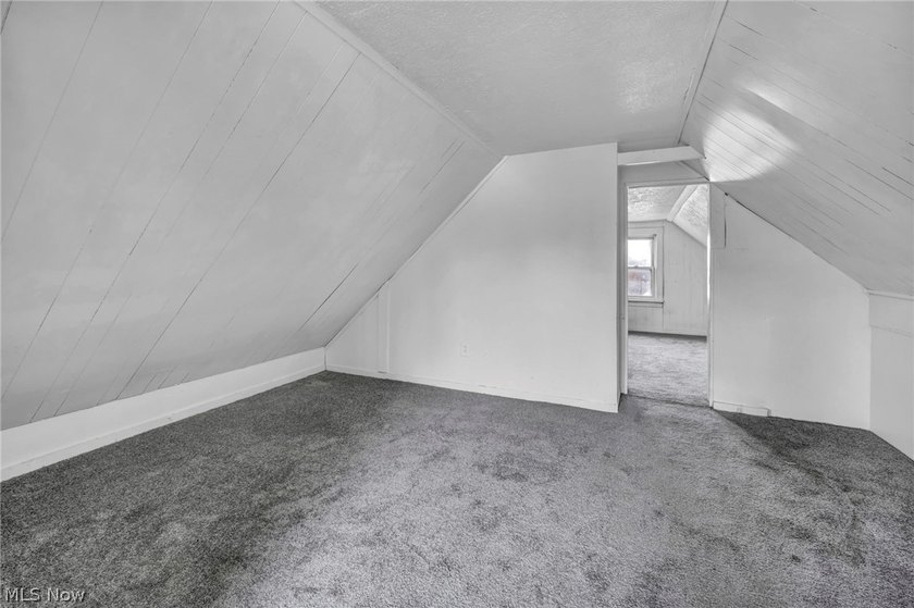 Welcome to this solid income-producing duplex in Cleveland - photo 40