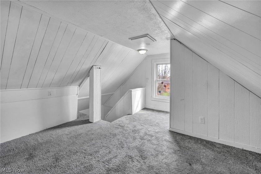 Welcome to this solid income-producing duplex in Cleveland - photo 42