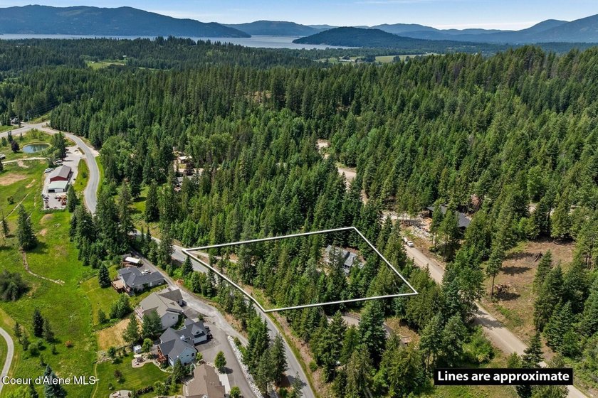Elevated above The Idaho Club just east of Sandpoint, this - photo 42