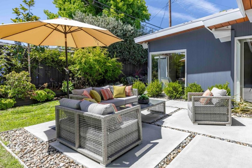 Set in the charming Fairmeadow neighborhood, this beautifully - photo 21