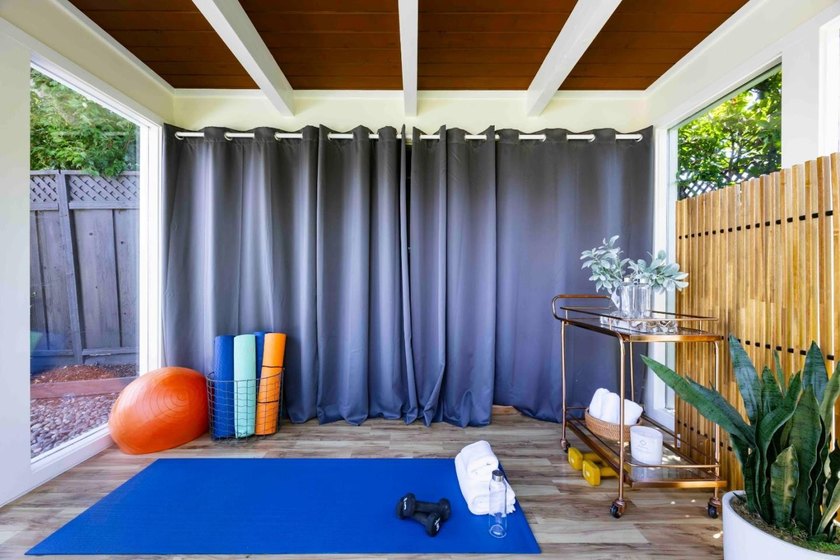 Set in the charming Fairmeadow neighborhood, this beautifully - photo 24