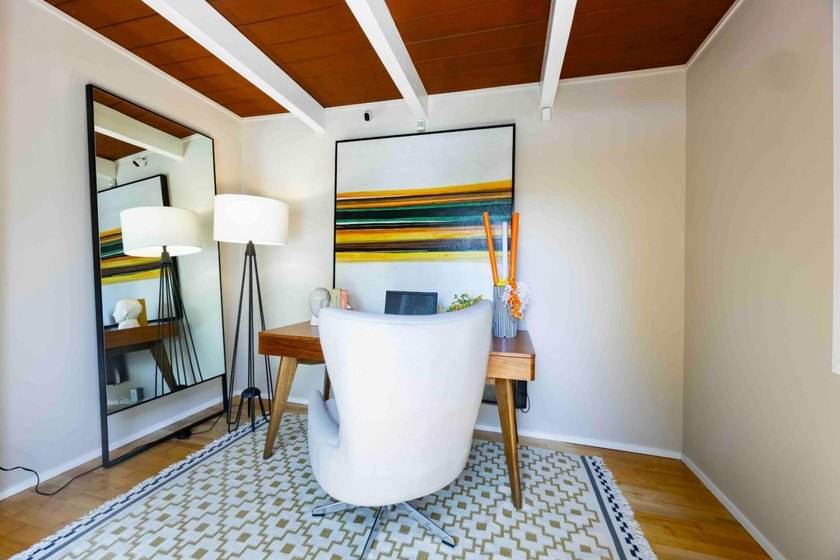 Set in the charming Fairmeadow neighborhood, this beautifully - photo 26