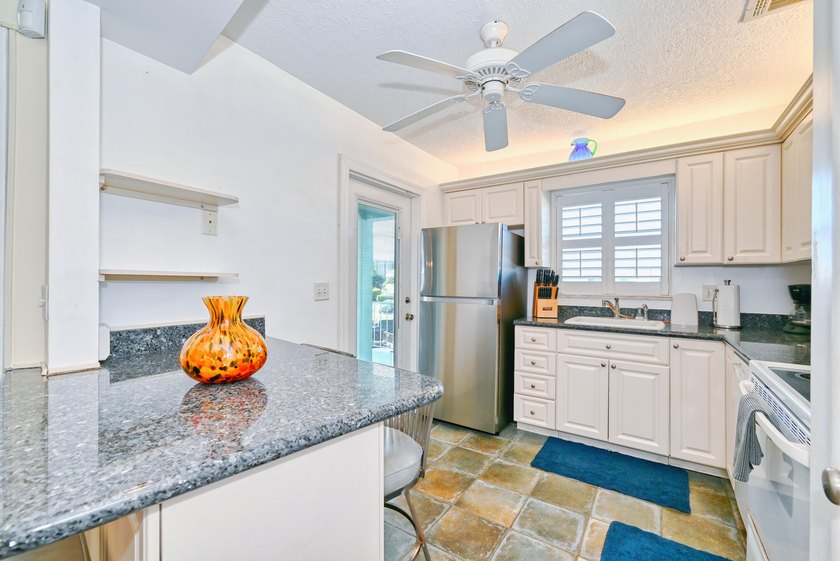 Waterfront Condo - A Boater's Dream! Welcome to this beautifully - photo 12
