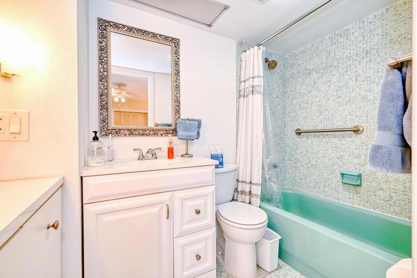 Waterfront Condo - A Boater's Dream! Welcome to this beautifully - photo 16