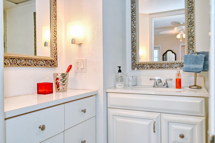 Waterfront Condo - A Boater's Dream! Welcome to this beautifully - photo 17