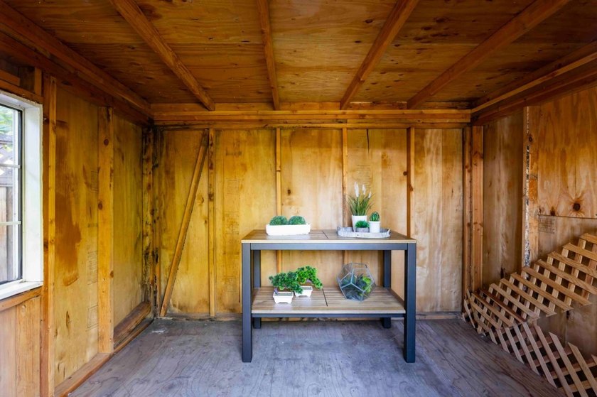 Set on a cul-de-sac in Midtown, this inviting home blends - photo 22