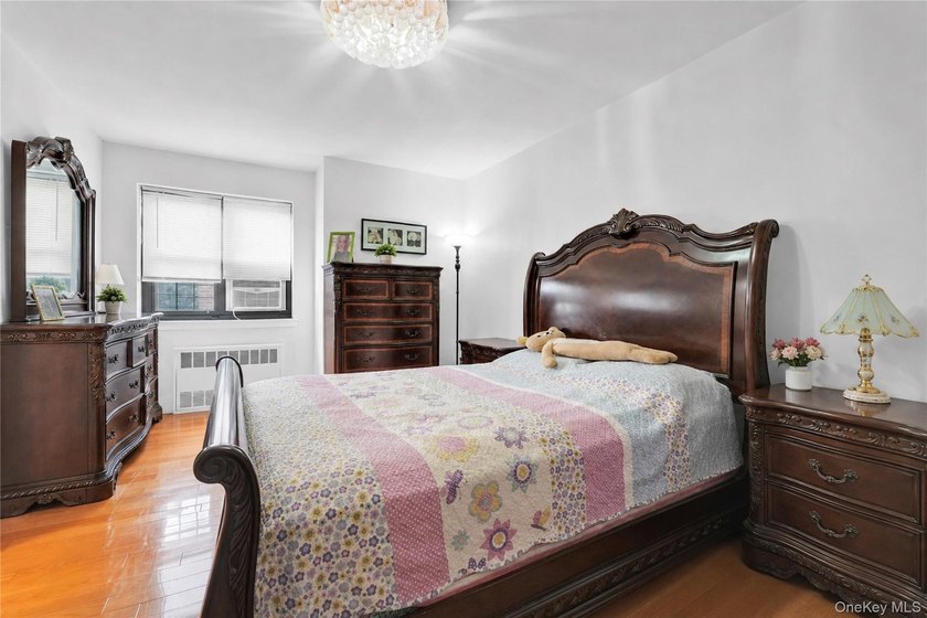Welcome to Linden Towers Co-op in the heart of North Flushing! - photo 7