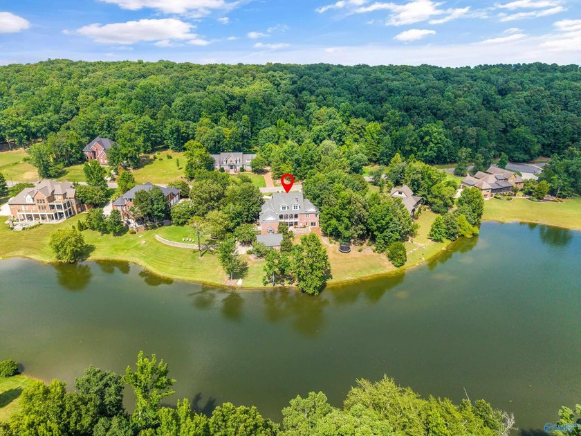 Luxurious lakefront living! You will love every square foot of - photo 42
