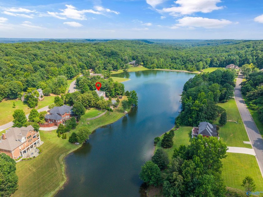 Luxurious lakefront living! You will love every square foot of - photo 43