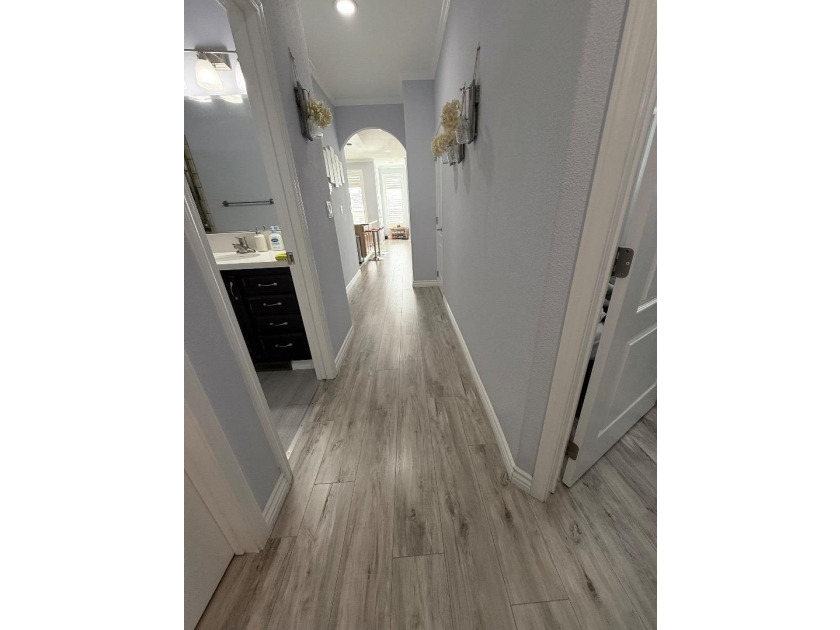 Welcome to this beautifully well-maintained home in San Jose - photo 20